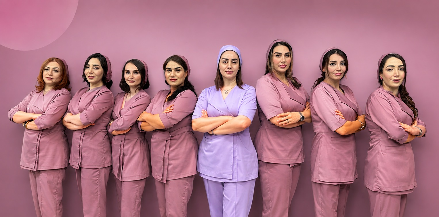 دکتر دنیا خسروی و تمام اعضای تیم تخصصی کلینیک
